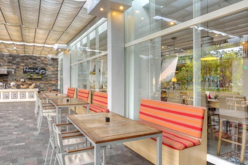 D'Primahotel Tangerang Extérieur photo