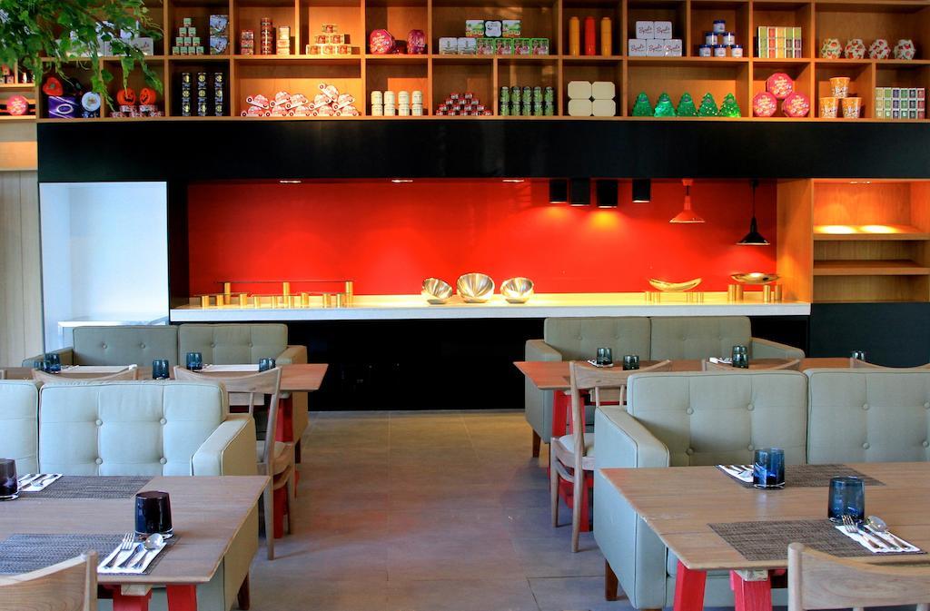 D'Primahotel Tangerang Extérieur photo